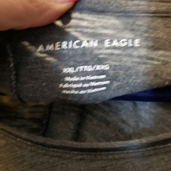 American Eagle BNWT Distressed Open Back Short Sleeve tee - Picture 5 of 6